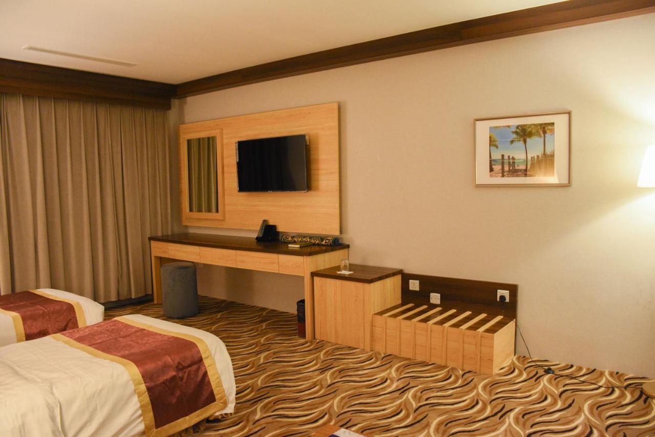 Florida Inn Hotel ナジュラーン エクステリア 写真